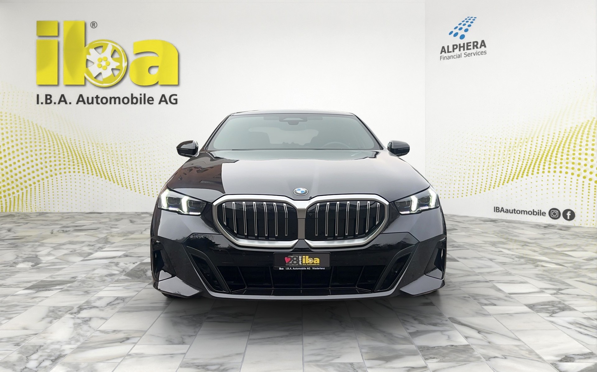 BMW 520d xDrive 48V M Sport 4x4-image-7