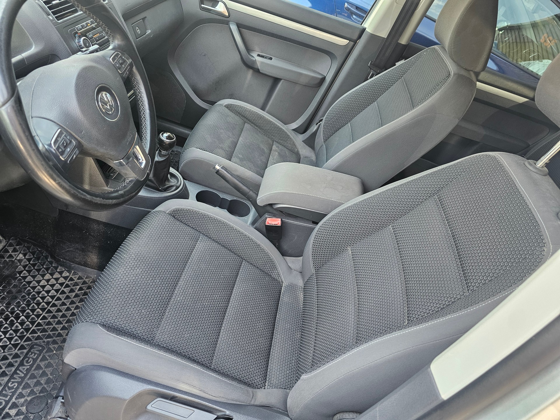 VW Touran 1.4 TSI Comfortline-image-6