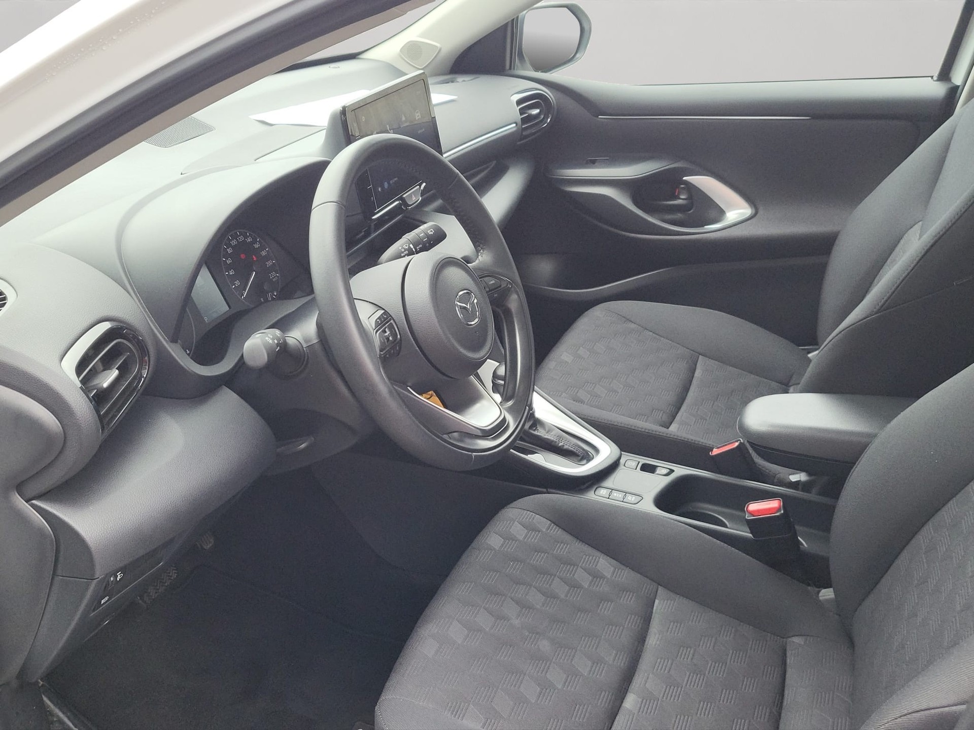 MAZDA 2 Hybrid Centre-line-image-6