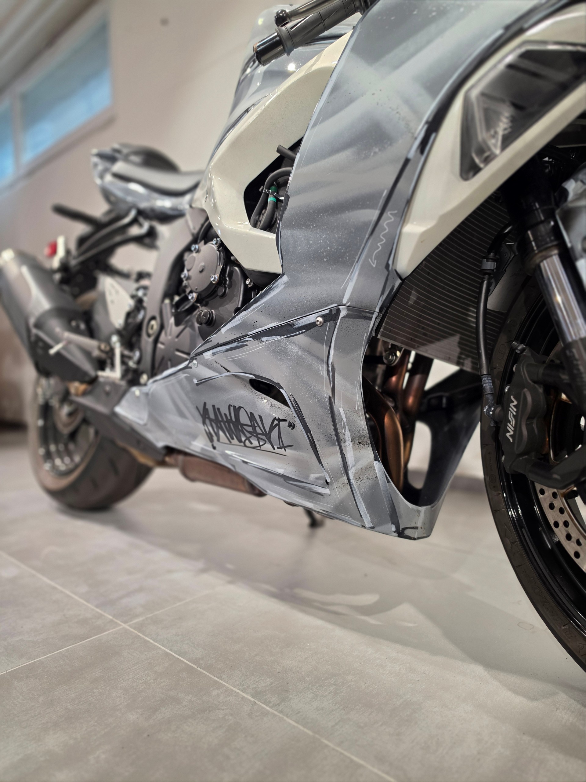 KAWASAKI Ninja ZX-6R-showroom-element-2