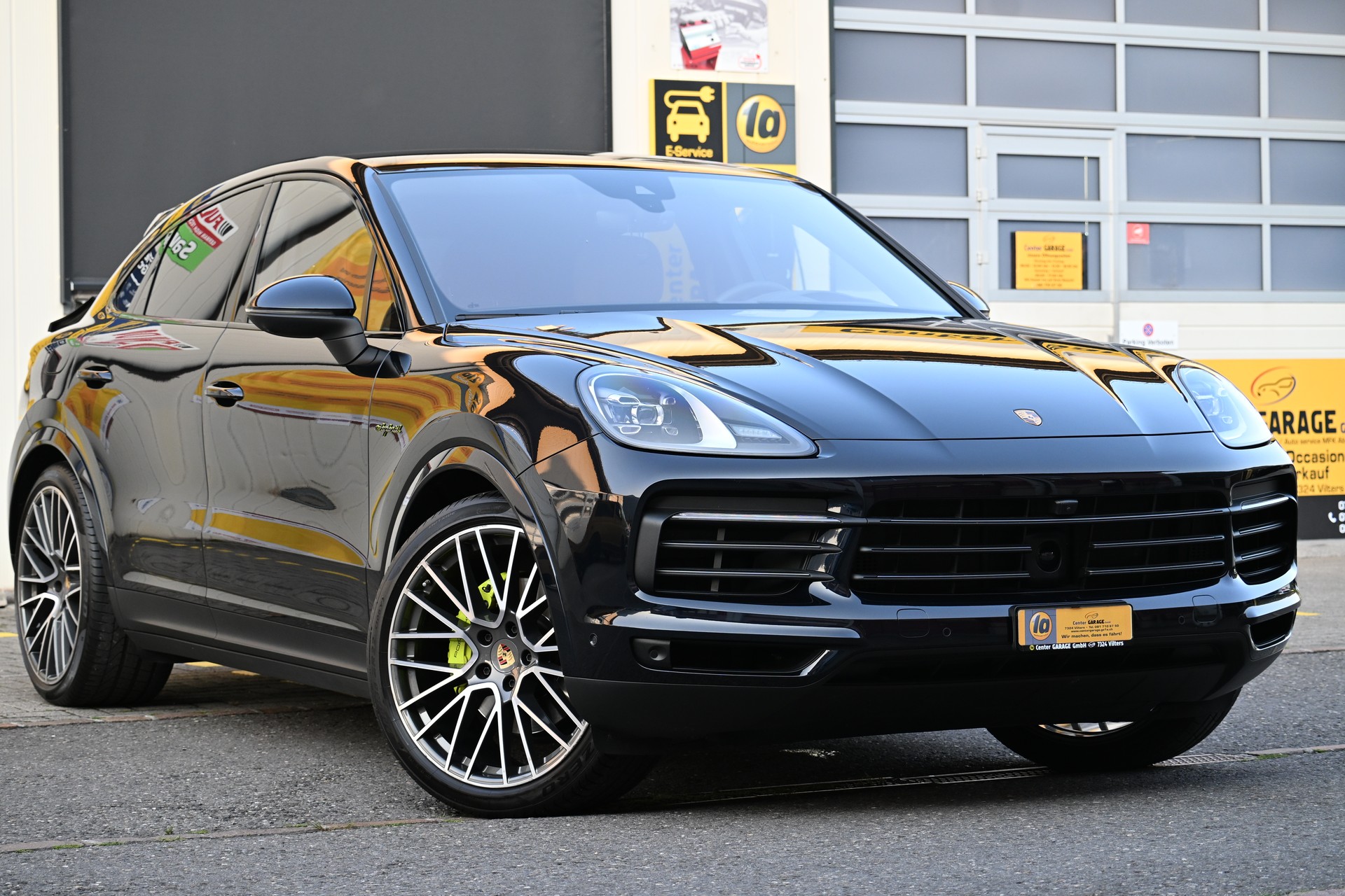 PORSCHE Cayenne Coupé E-Hybrid Platinum Edition