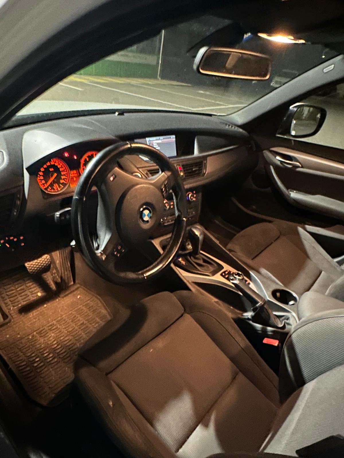 BMW X1 xDrive 23d Steptronic-image-6