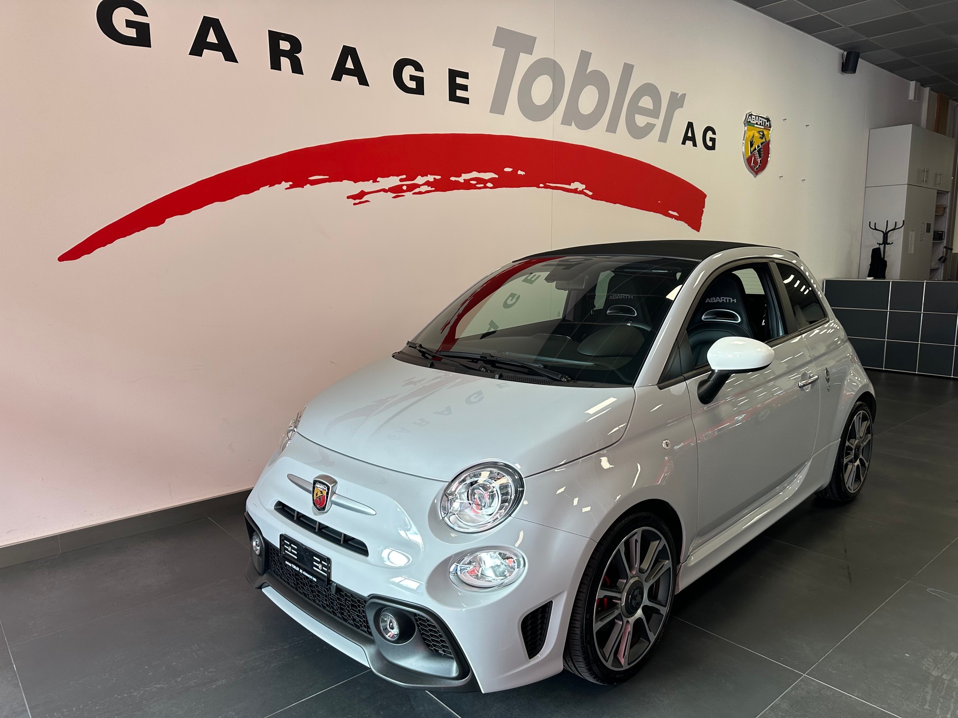 FIAT 595C 1.4 16V Turbo Abarth Turismo-image-17