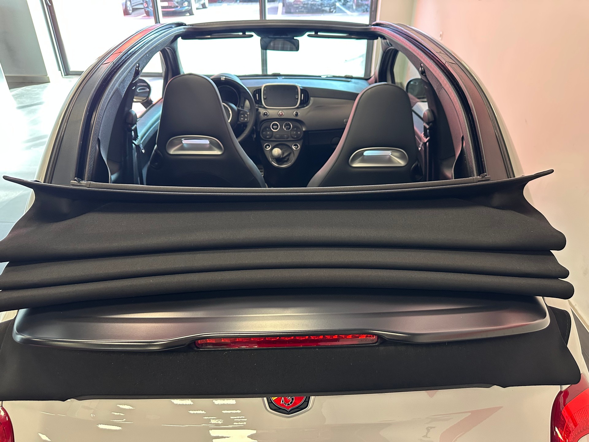 FIAT 595C 1.4 16V Turbo Abarth Turismo-image-9