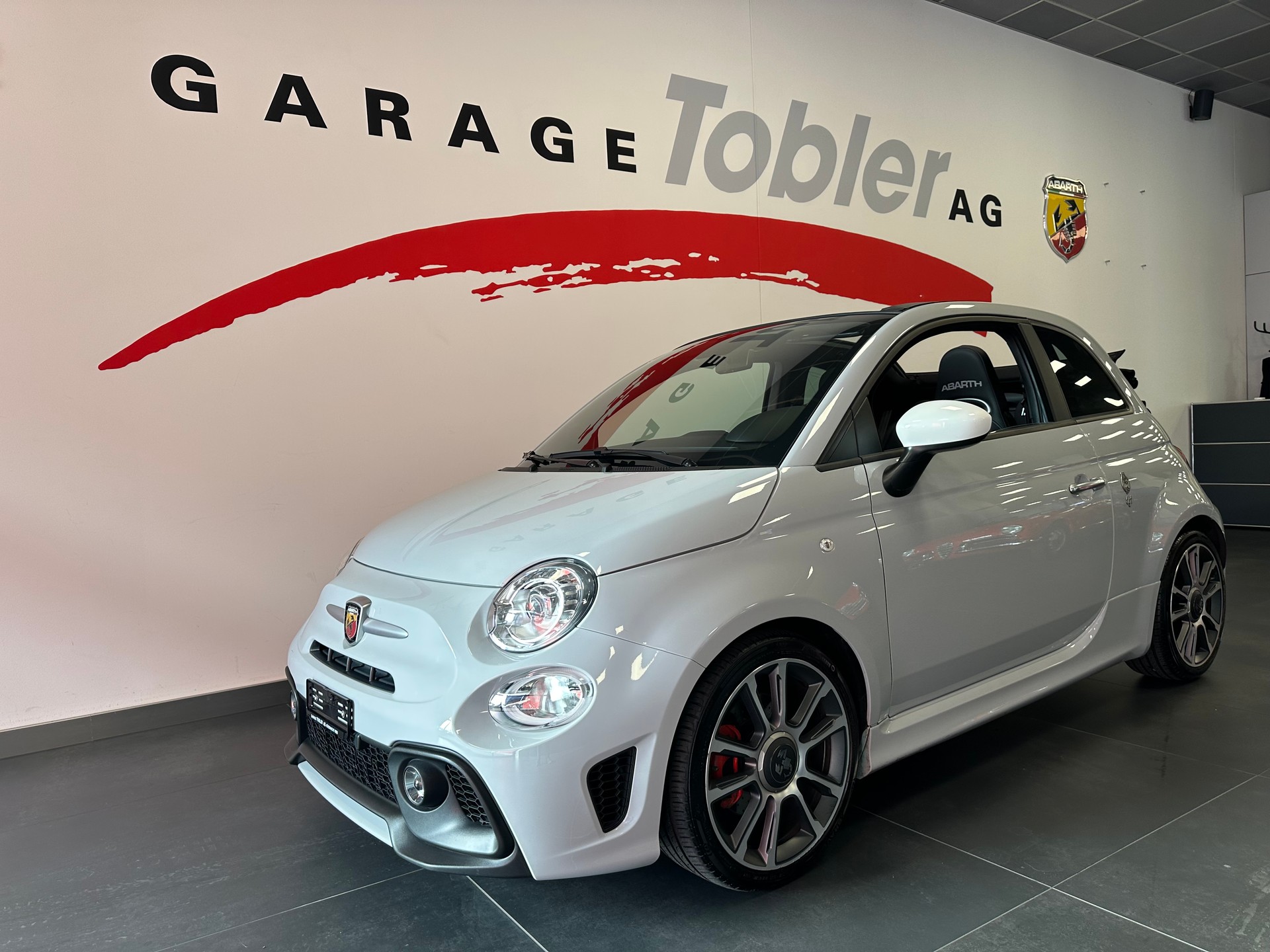 FIAT 595C 1.4 16V Turbo Abarth Turismo-image-15