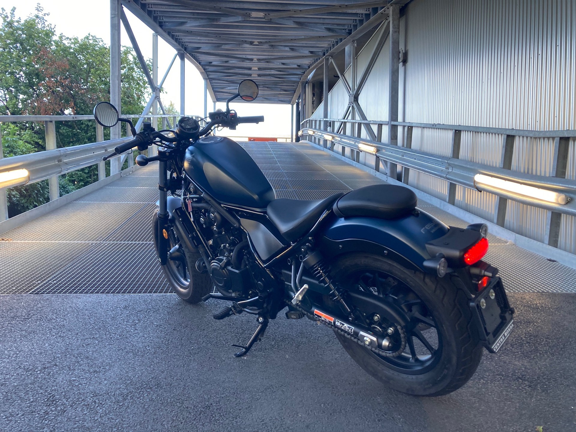 HONDA CMX500 Rebel-showroom-element-3