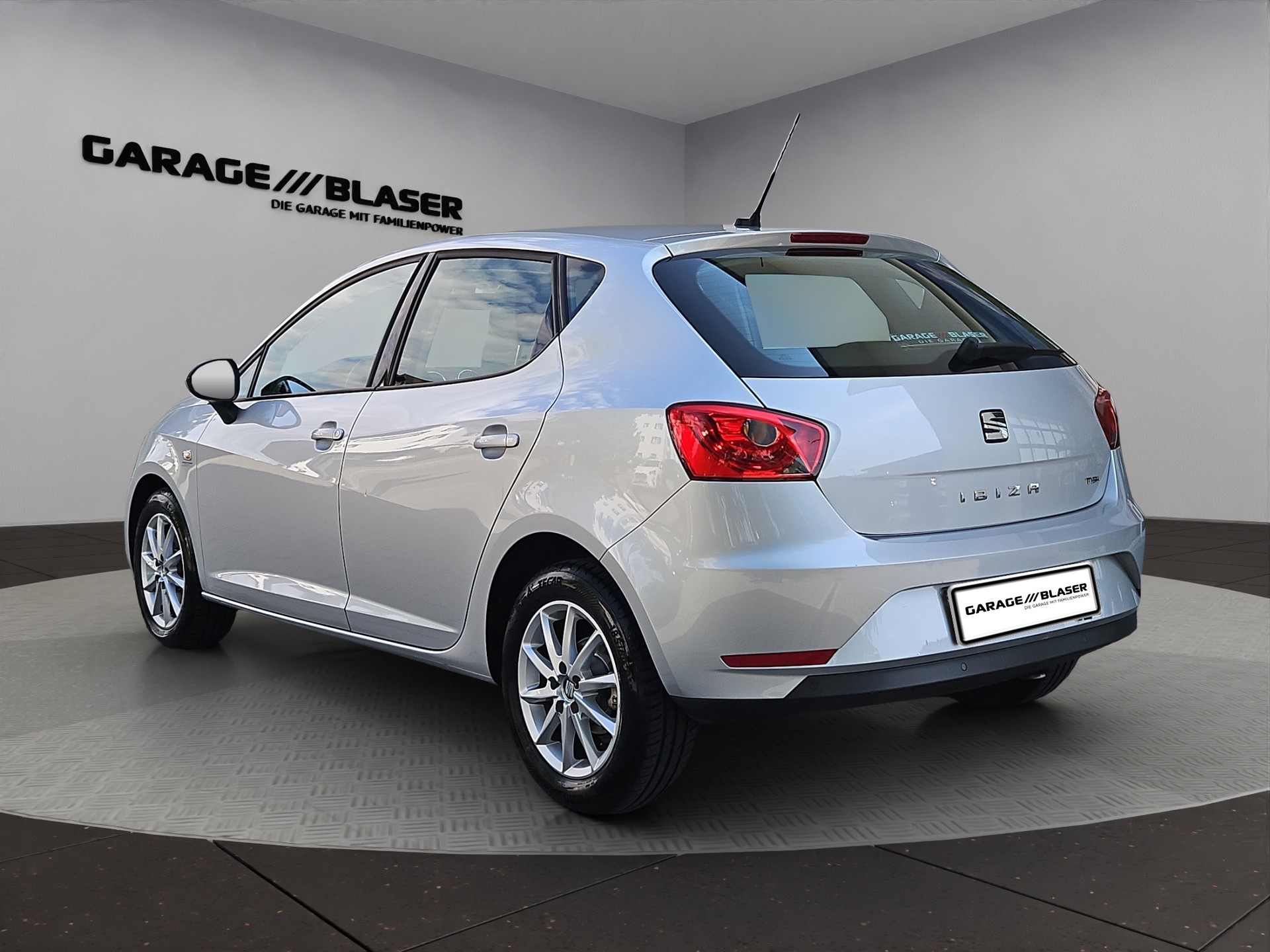 SEAT Ibiza 1.0 EcoTSI Style DSG-image-2