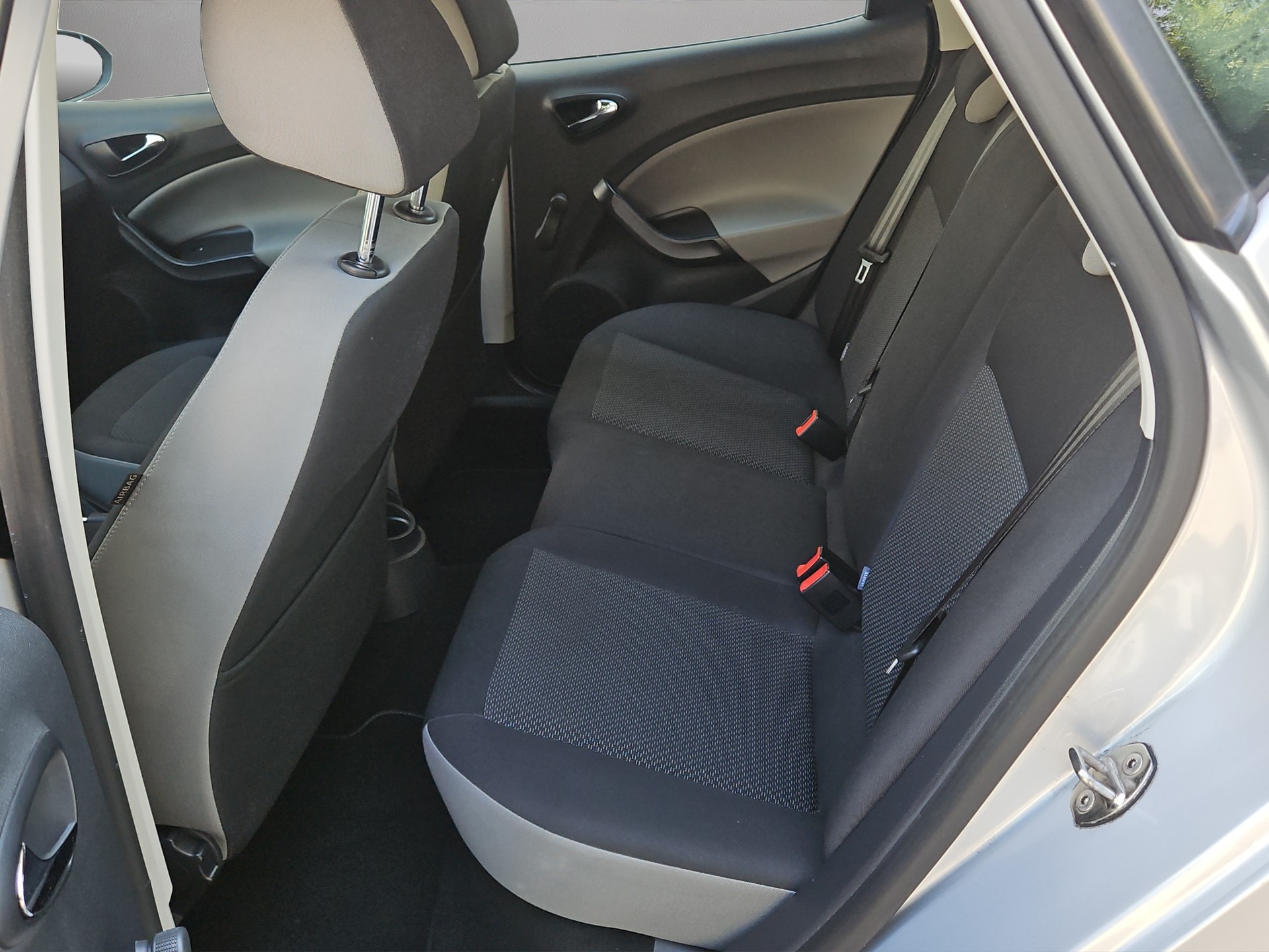 SEAT Ibiza 1.0 EcoTSI Style DSG-image-5