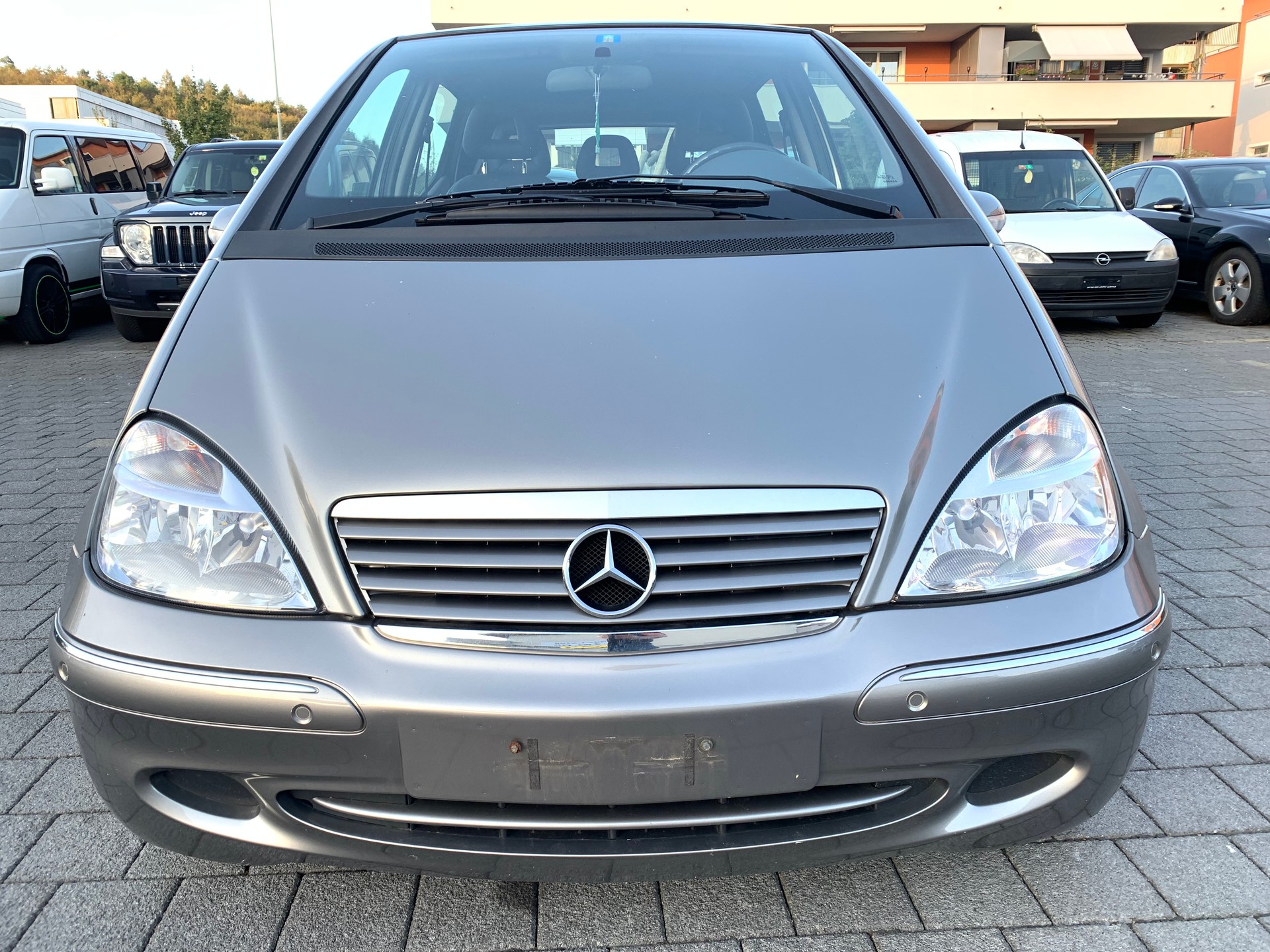 MERCEDES-BENZ A 190 L Elégance-image-4