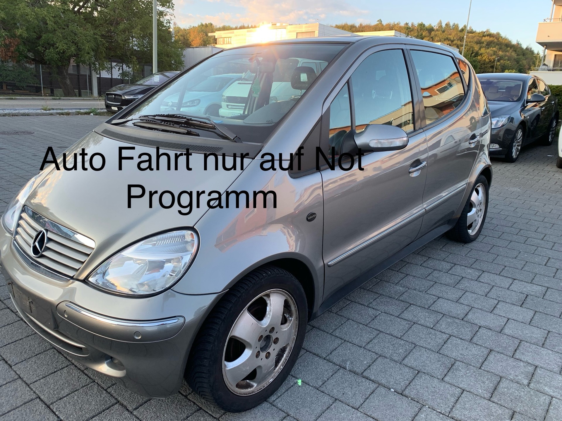 MERCEDES-BENZ A 190 L Elégance-image-0