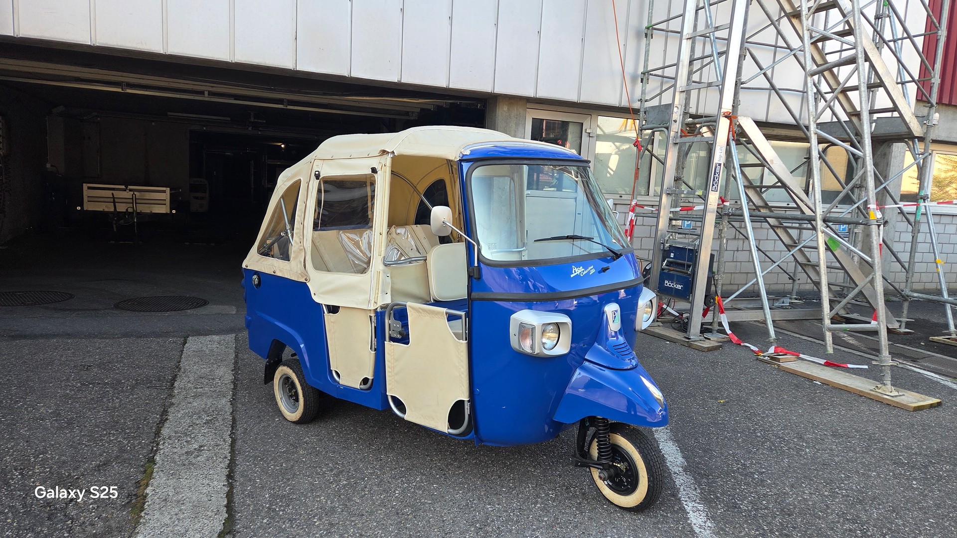 PIAGGIO APE CALESSINO 200-image-4