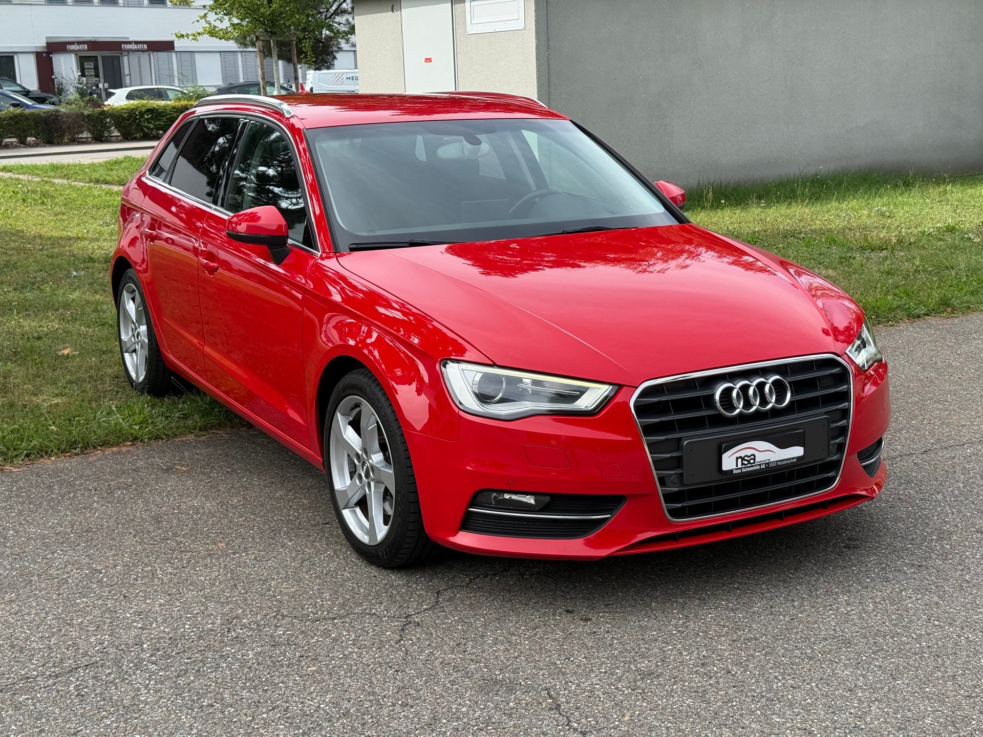 AUDI A3 Sportback 1.8 TFSI Attraction S-tronic-image-1