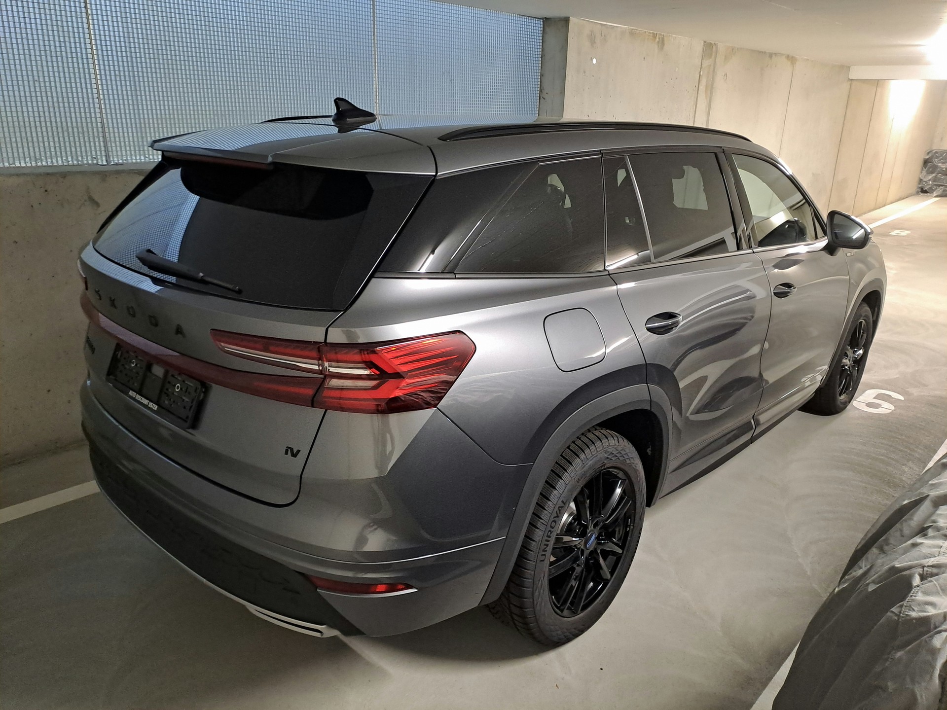 SKODA Kodiaq 1.5 TSI PHEV SportLine 2WD-image-3