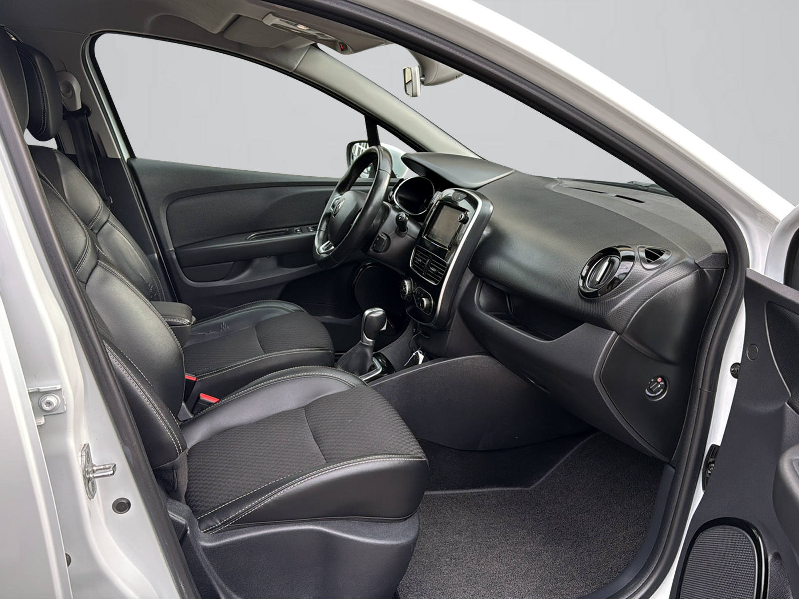 RENAULT Clio Grandtour 1.5 dCi Business LineEDC-image-11