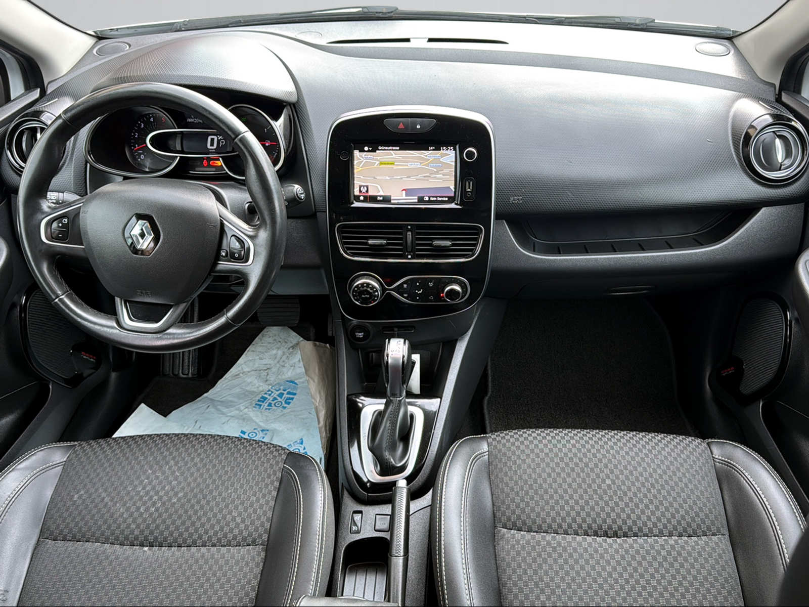 RENAULT Clio Grandtour 1.5 dCi Business LineEDC-image-8