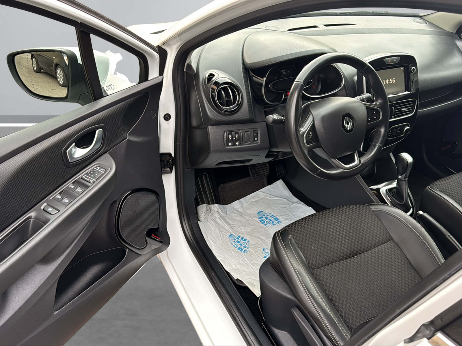 RENAULT Clio Grandtour 1.5 dCi Business LineEDC-image-10