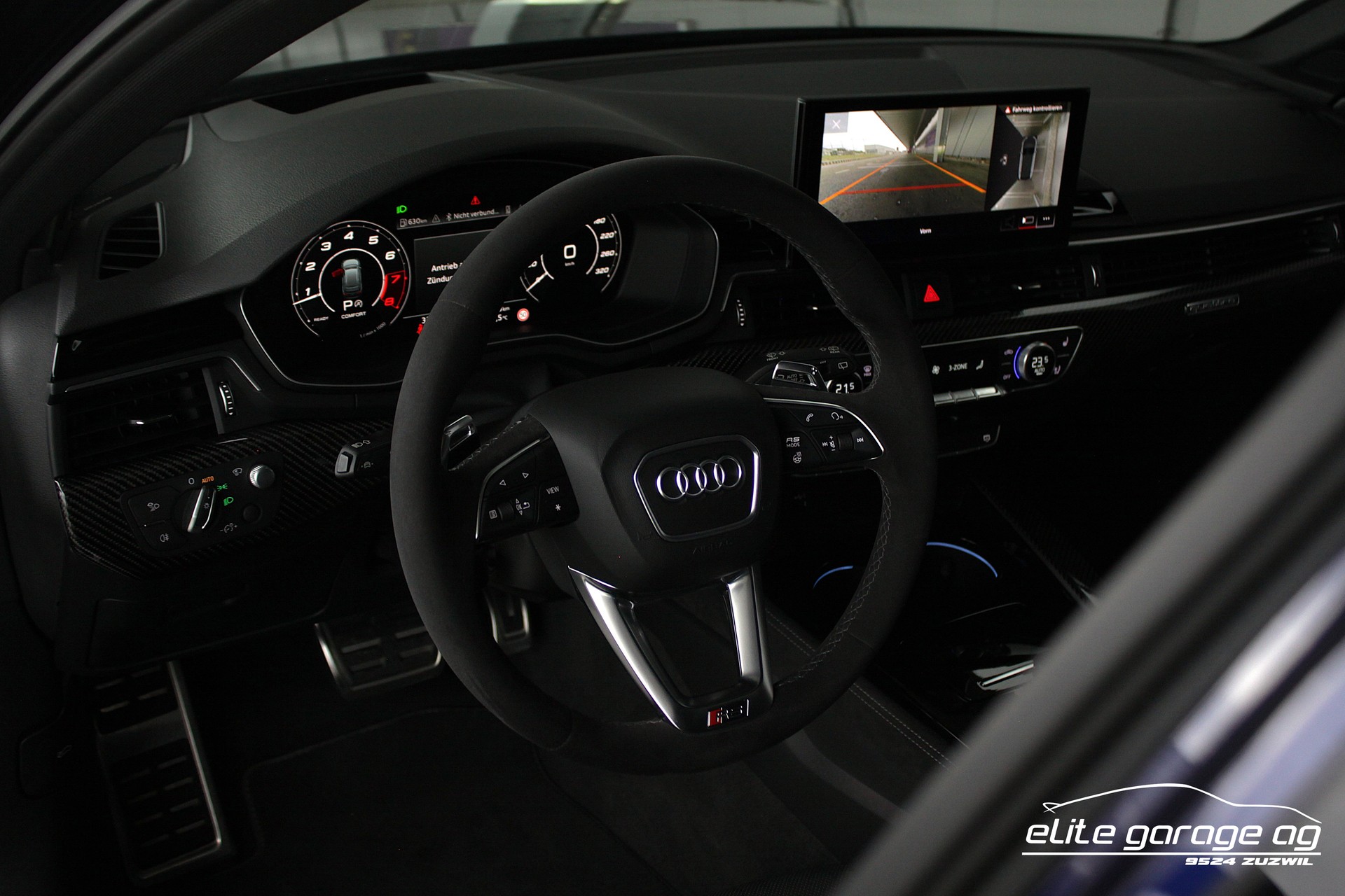 AUDI RS4 Avant quattro tiptronic-image-14