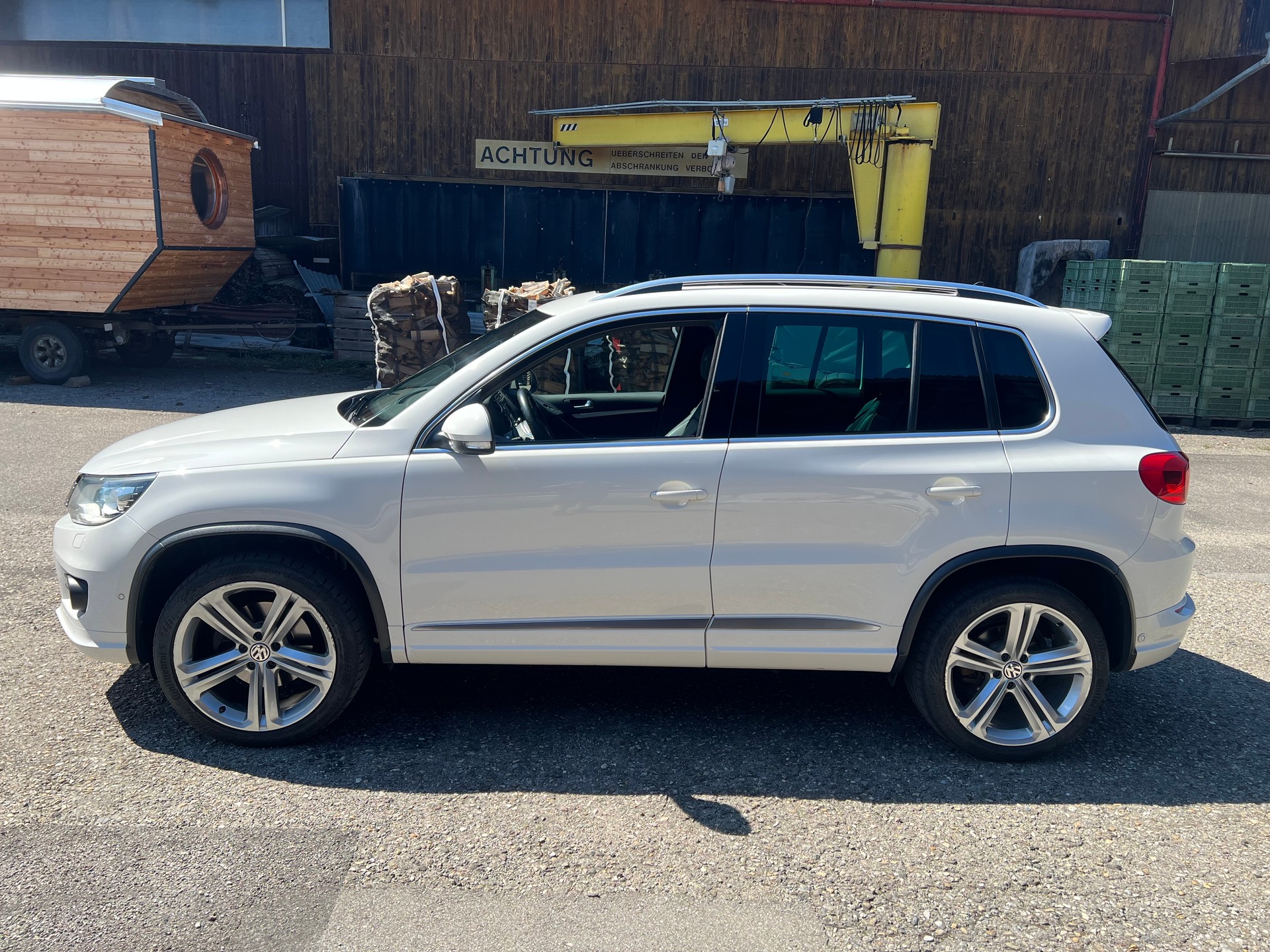 VW Tiguan 2.0 TDI BlueMotion Sport&Style 4Motion DSG-image-1