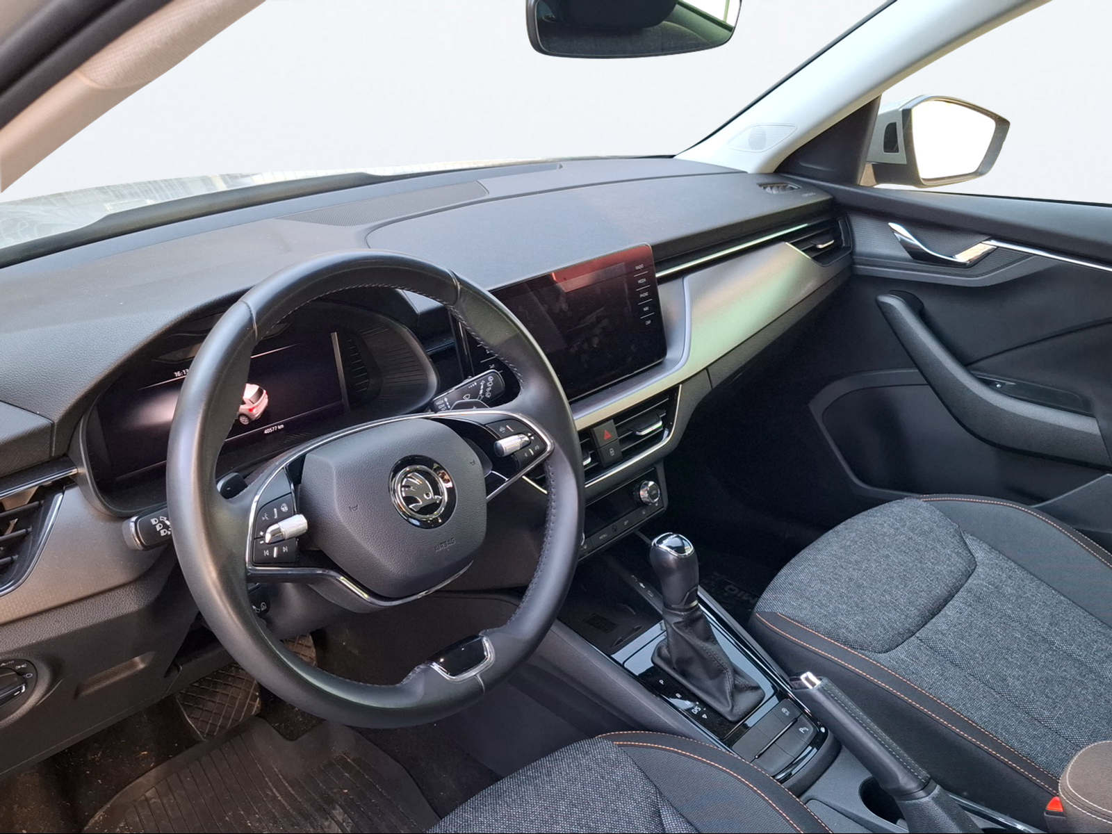 SKODA Kamiq 1.0 TSI Clever DSG-image-10