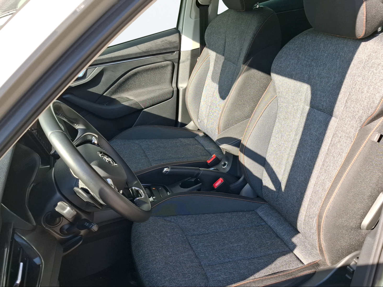 SKODA Kamiq 1.0 TSI Clever DSG-image-9