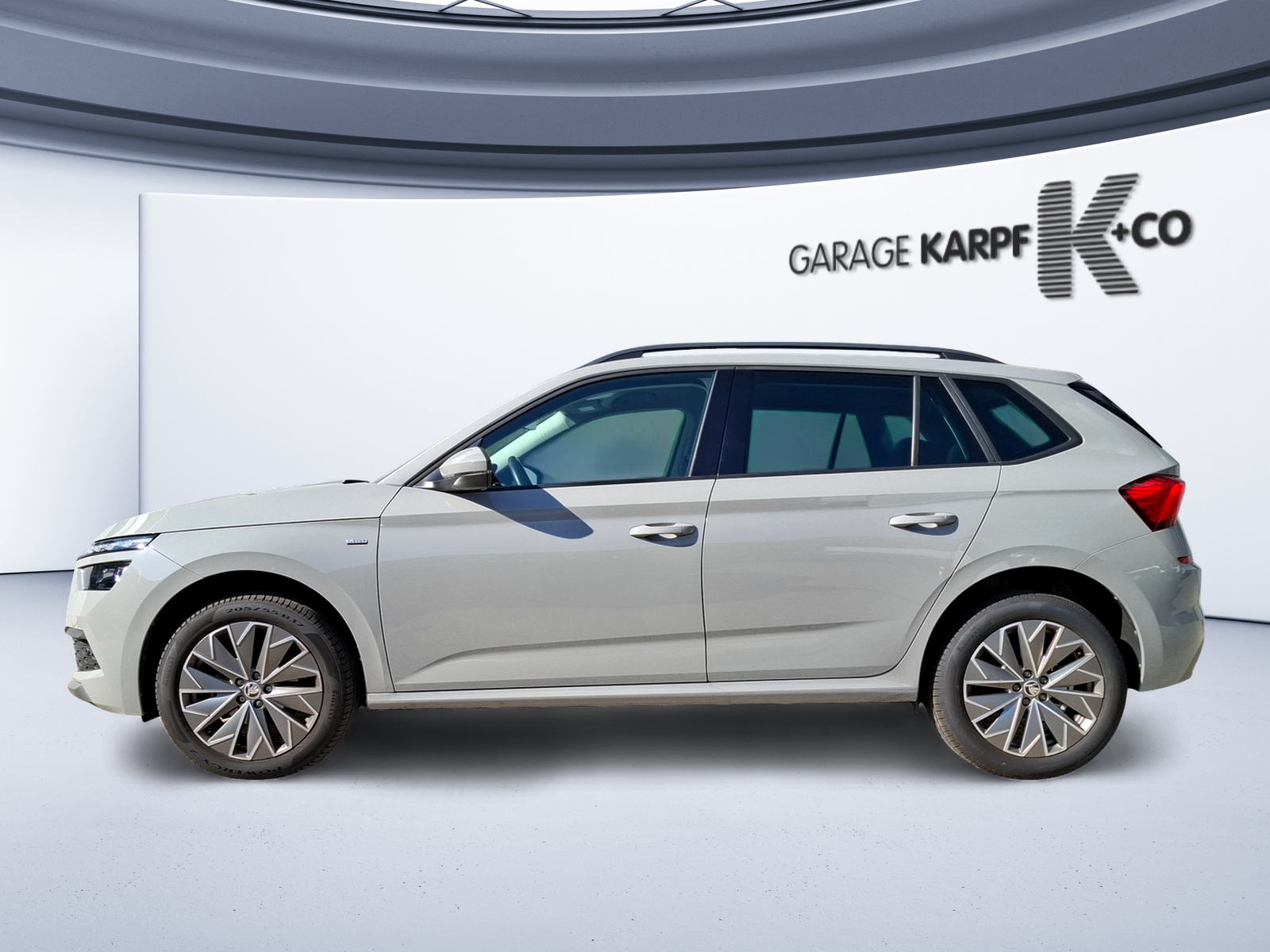 SKODA Kamiq 1.0 TSI Clever DSG-image-1