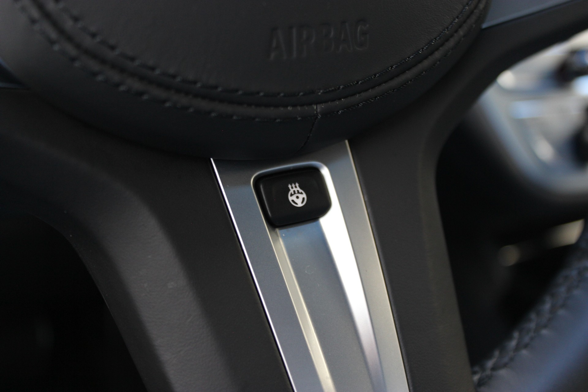 BMW 750i xDrive M Sport *BOWERS & WILKINS*-image-18