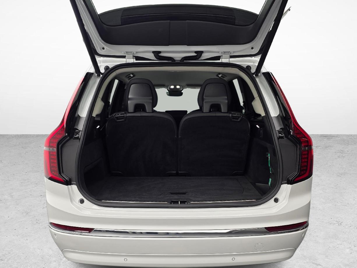VOLVO XC90 2.0 B5 MH Plus Bright AWD-image-11
