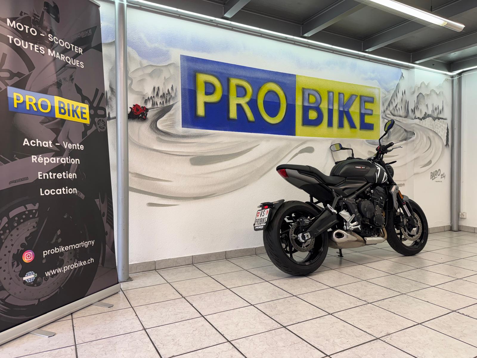 TRIUMPH Trident 660-showroom-element-2