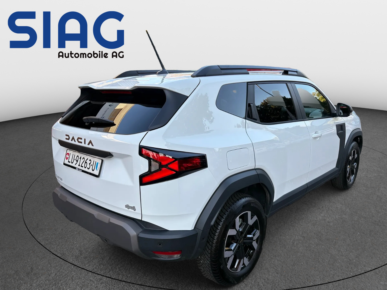 DACIA Duster 1.2 TCe Extreme 4WD-image-6