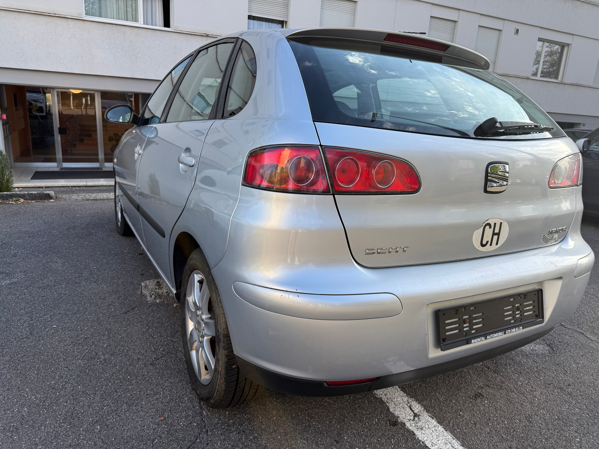 SEAT Ibiza 1.4 16V Sport-image-1