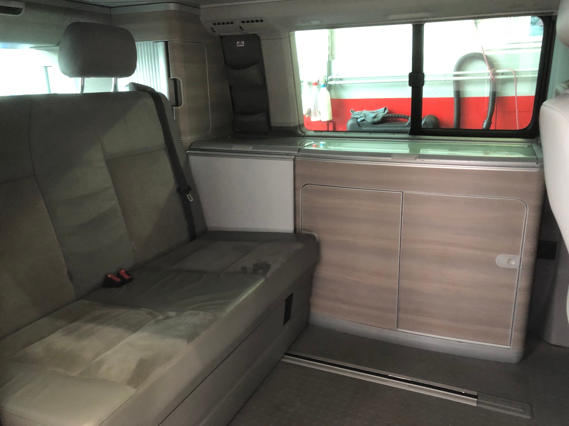 VW T5 California 2.0 Bi-TDI Comfortline 4Motion-image-10