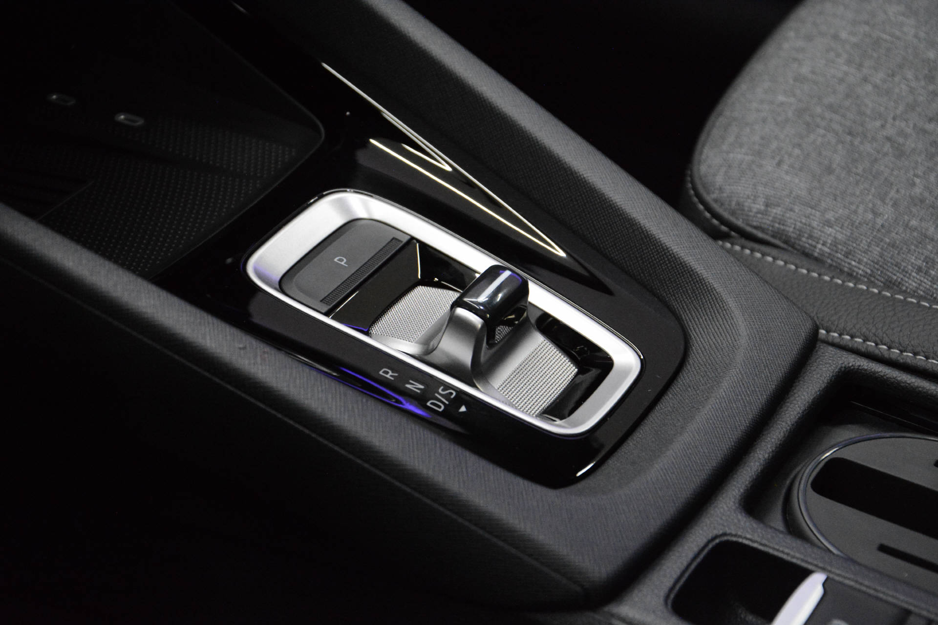 SKODA Octavia Combi 1.5 TSI SportLine DSG-image-17