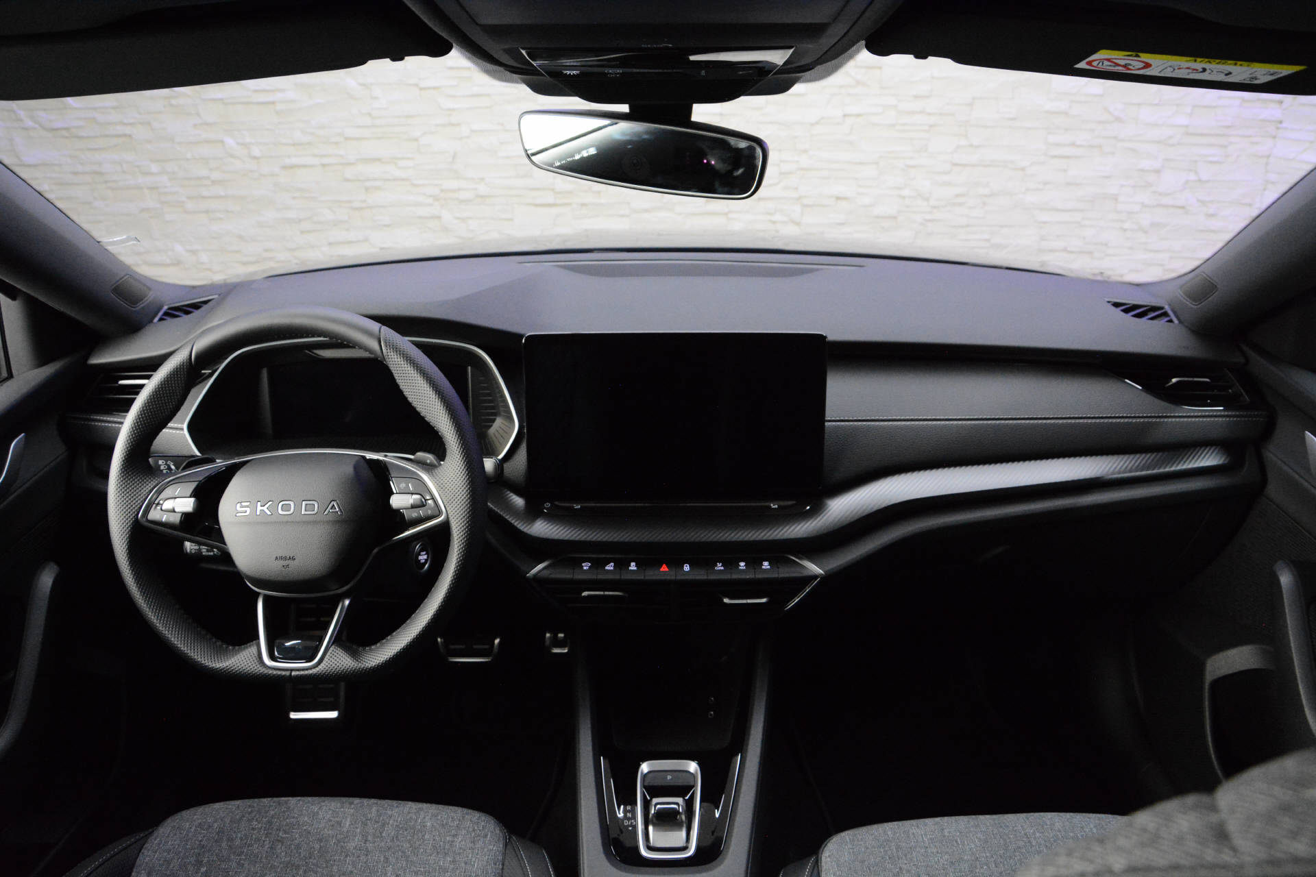 SKODA Octavia Combi 1.5 TSI SportLine DSG-image-11