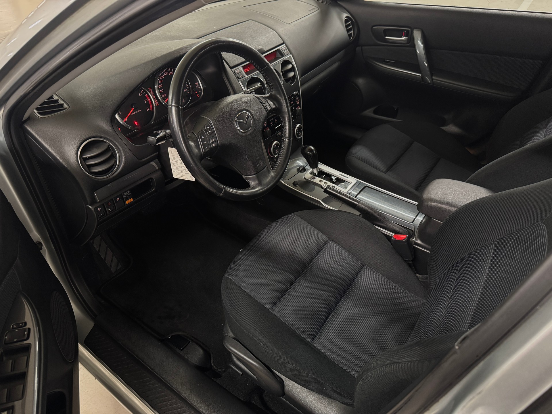MAZDA 6 2.0 16V Exclusive I Frisch MFK 07.26 I Frisch Service I CH-Fhrz. I Sehr gepflegt I TOP Angebot I Günstig im Unterhalt I-image-11