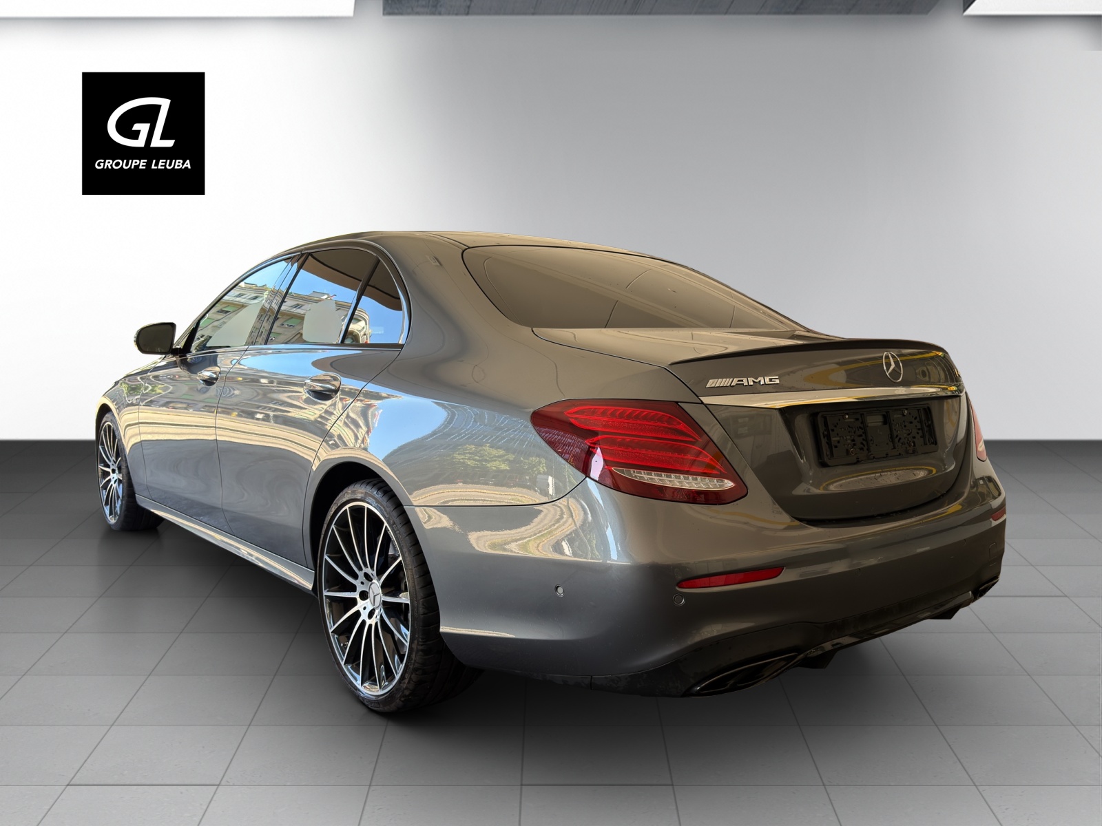 MERCEDES-BENZ E 43 AMG 4 Matic 9G-Tronic-image-3