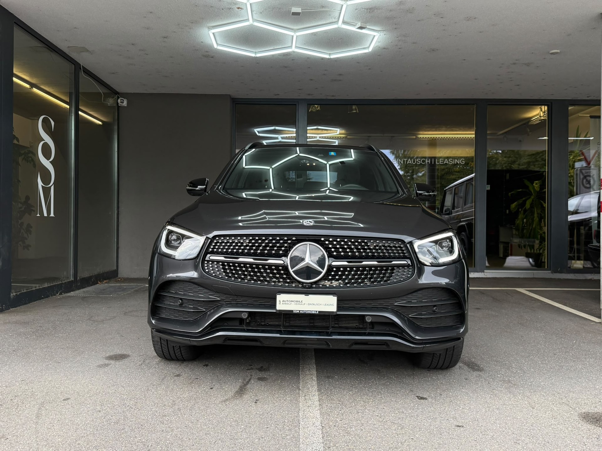 MERCEDES-BENZ GLC 300 de AMG Line *CH Fahrzeug* *Frisch ab MFK* *Frisch ab Mercedes Service* 4Matic 9G-Tronic-image-1
