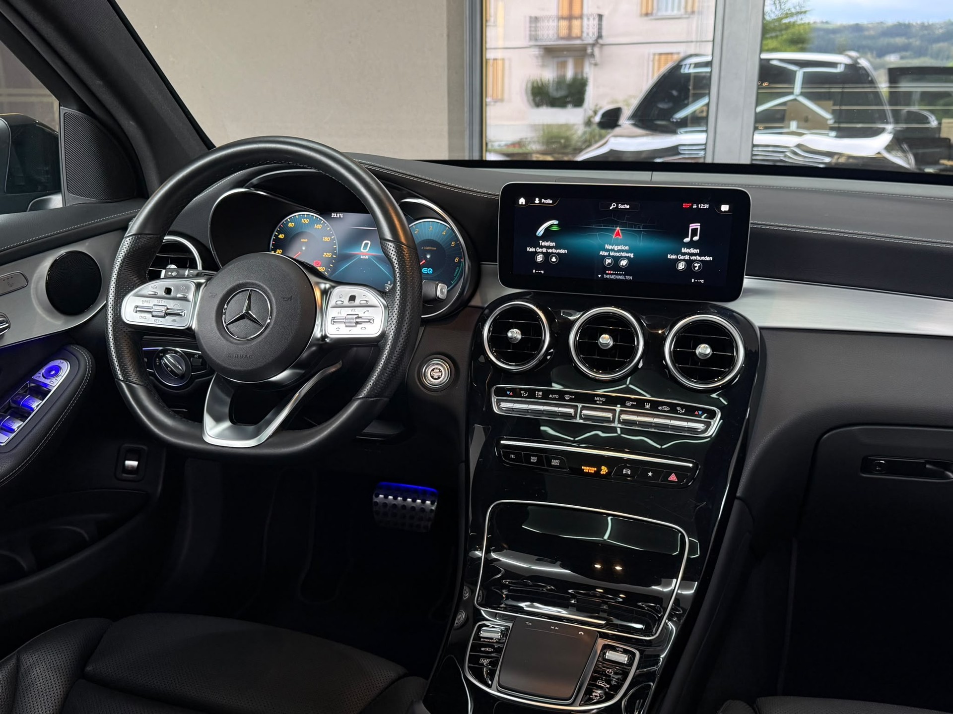 MERCEDES-BENZ GLC 300 de AMG Line *CH Fahrzeug* *Frisch ab MFK* *Frisch ab Mercedes Service* 4Matic 9G-Tronic-image-23