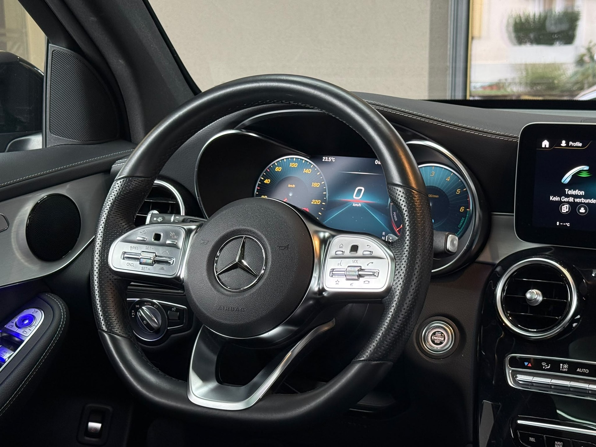 MERCEDES-BENZ GLC 300 de AMG Line *CH Fahrzeug* *Frisch ab MFK* *Frisch ab Mercedes Service* 4Matic 9G-Tronic-image-24