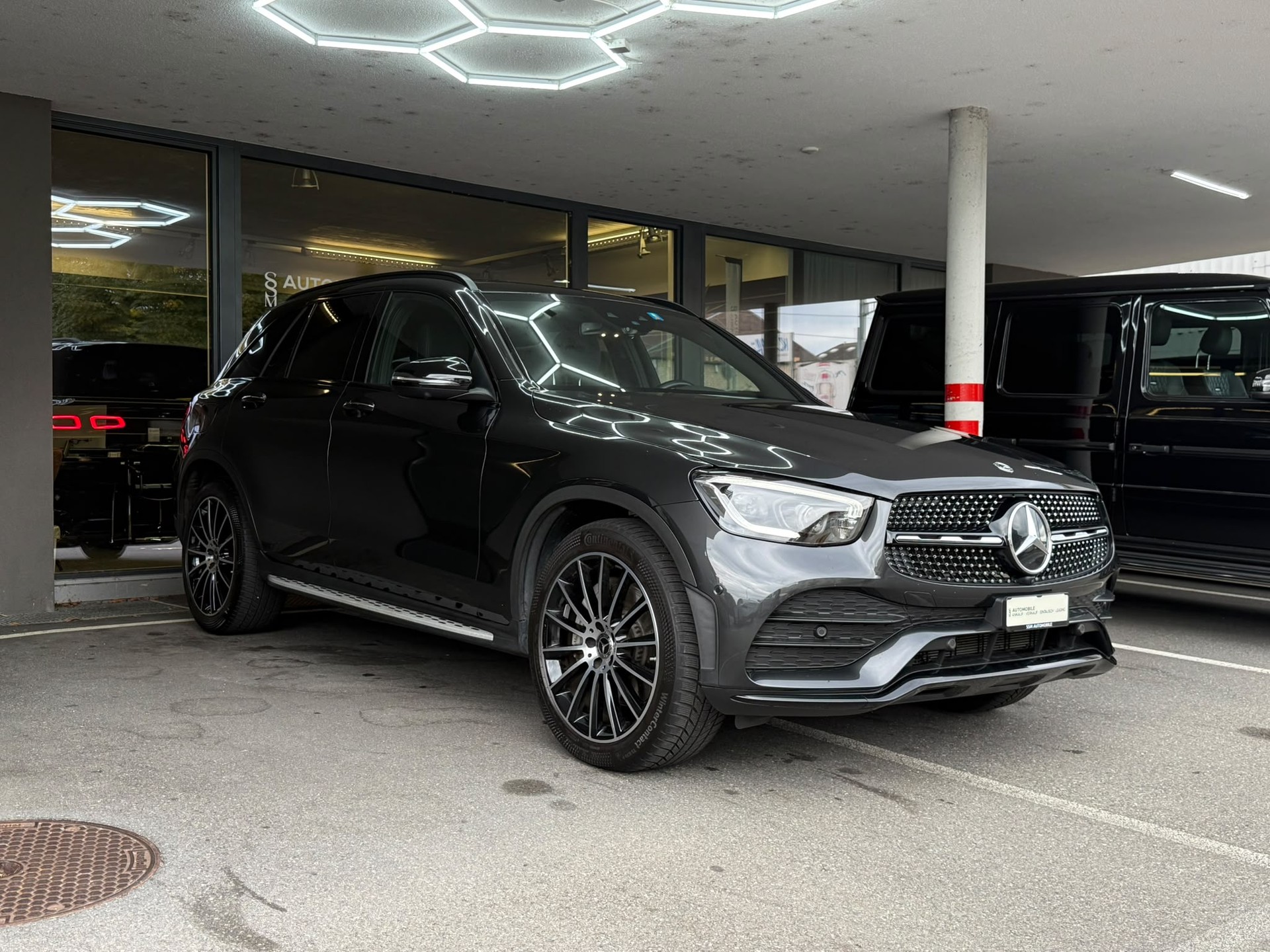 MERCEDES-BENZ GLC 300 de AMG Line *CH Fahrzeug* *Frisch ab MFK* *Frisch ab Mercedes Service* 4Matic 9G-Tronic-image-2