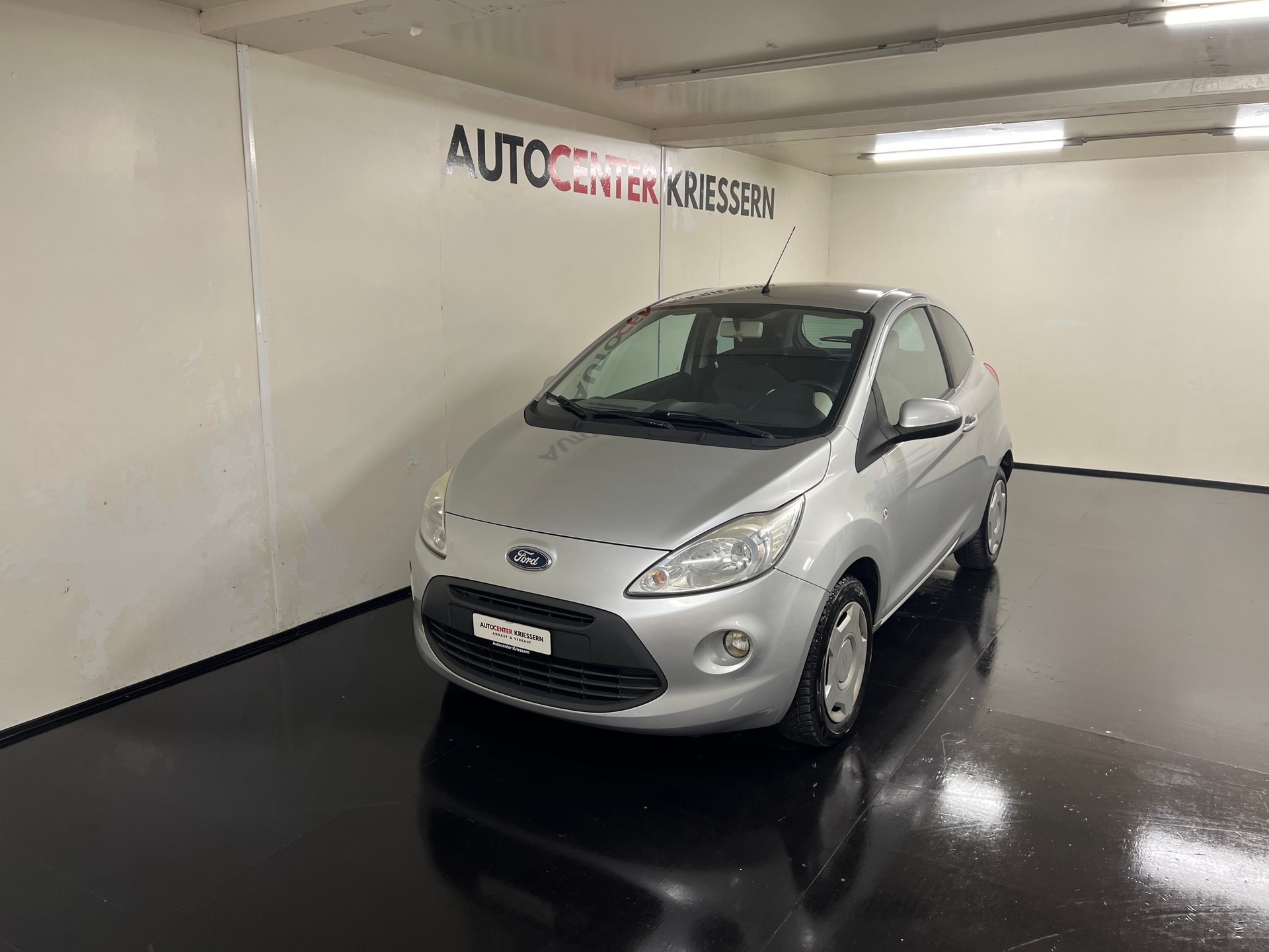 FORD KA 1.25 Titanium-image-1