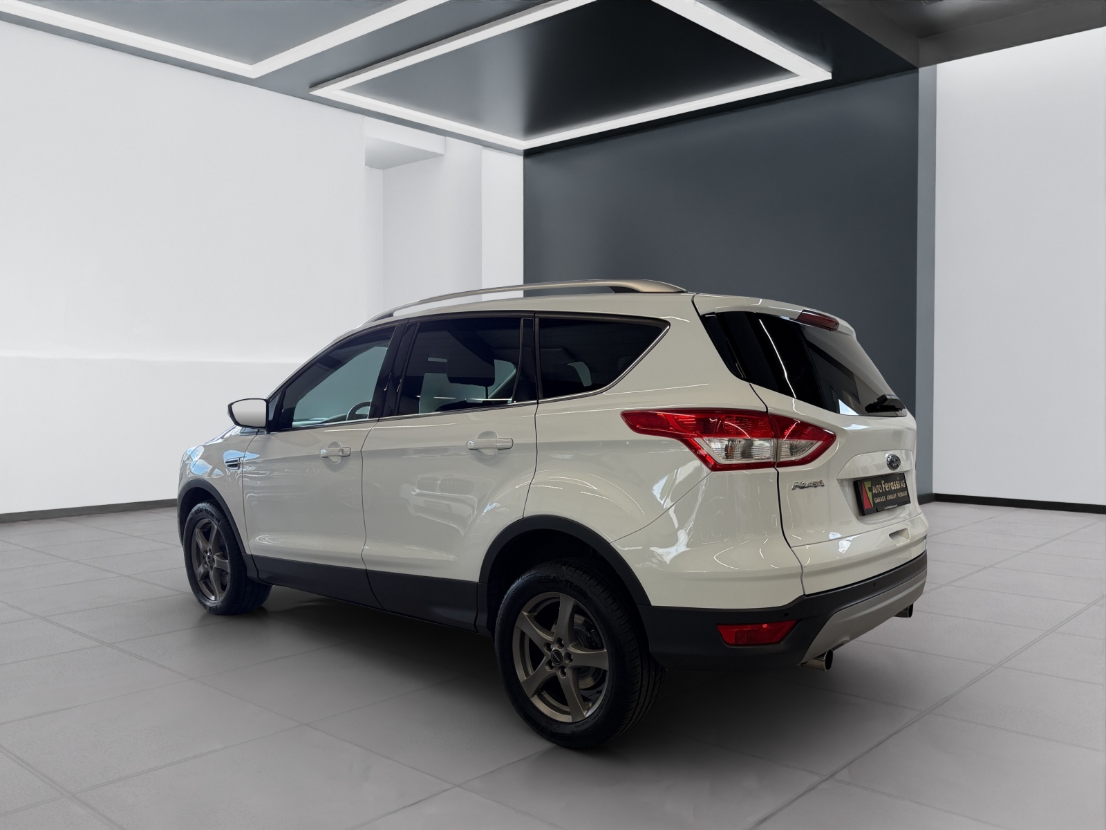 FORD Kuga 2.0 TDCi Carving 4WD-image-3