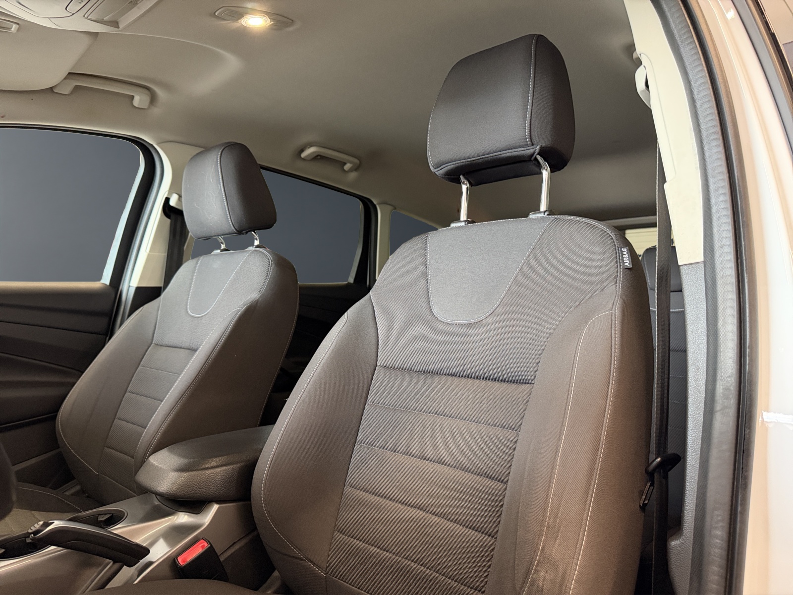 FORD Kuga 2.0 TDCi Carving 4WD-image-16