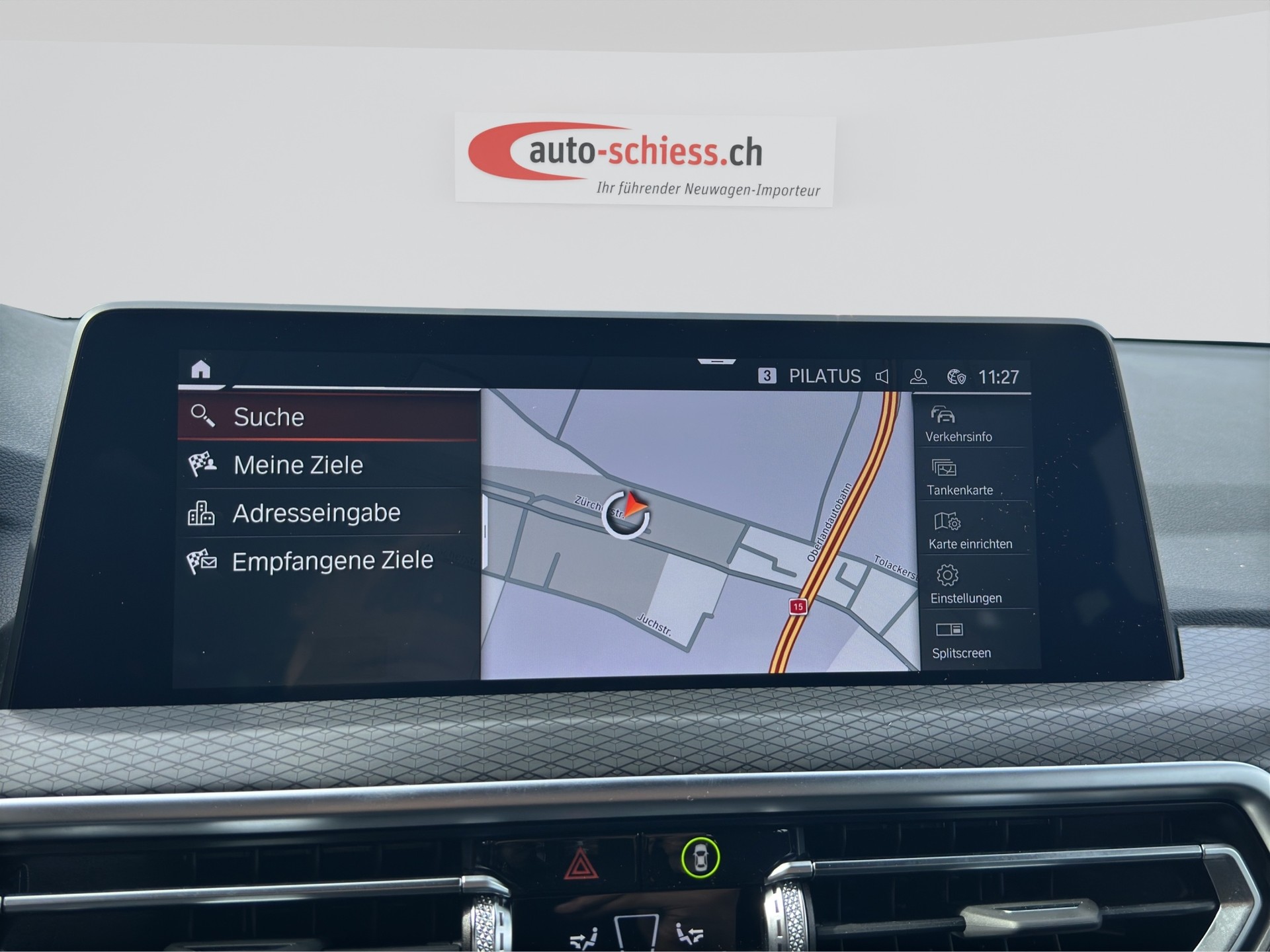 BMW X3 xDrive 20i M Sport Shadow Line-image-11