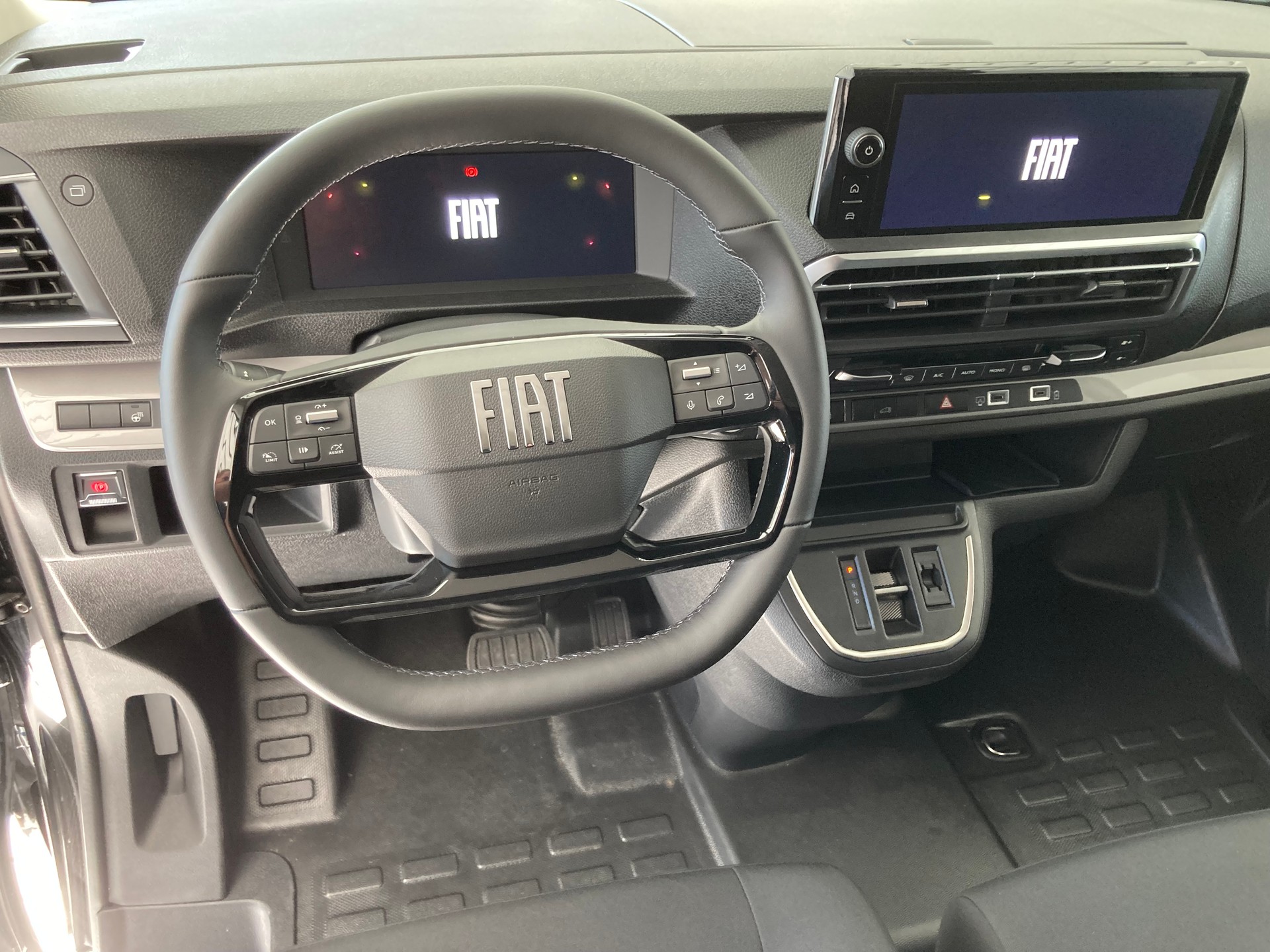 FIAT Scudo 2.0 BlueHDi 177PS L2 Automat-image-10