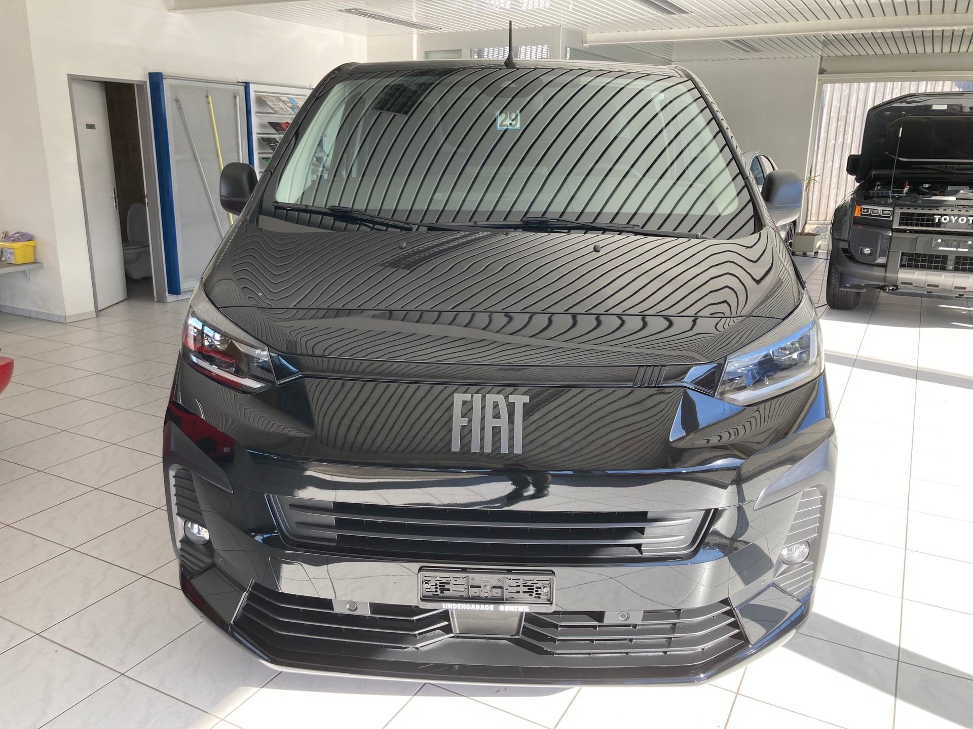 FIAT Scudo 2.0 BlueHDi 177PS L2 Automat-image-1