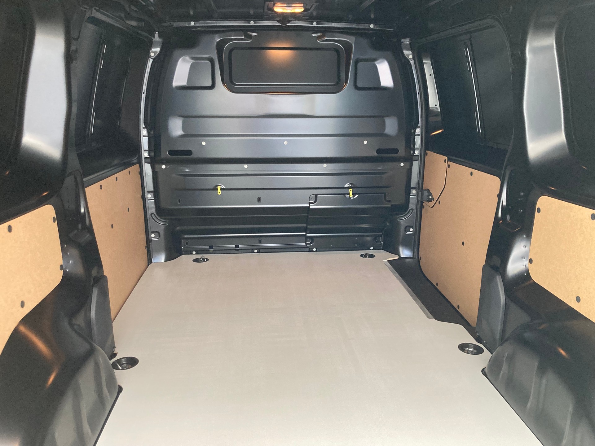 FIAT Scudo 2.0 BlueHDi 177PS L2 Automat-image-8