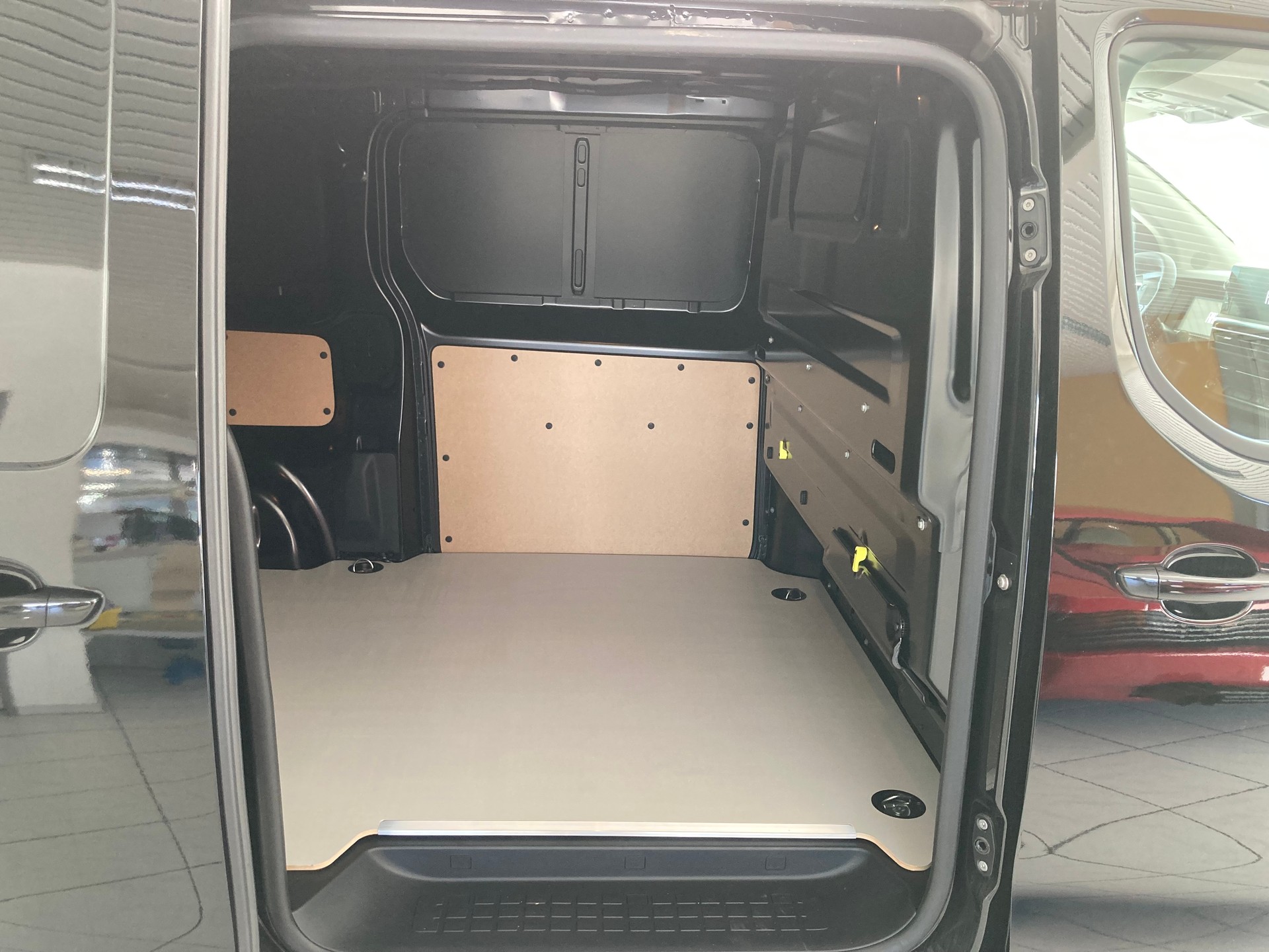 FIAT Scudo 2.0 BlueHDi 177PS L2 Automat-image-9