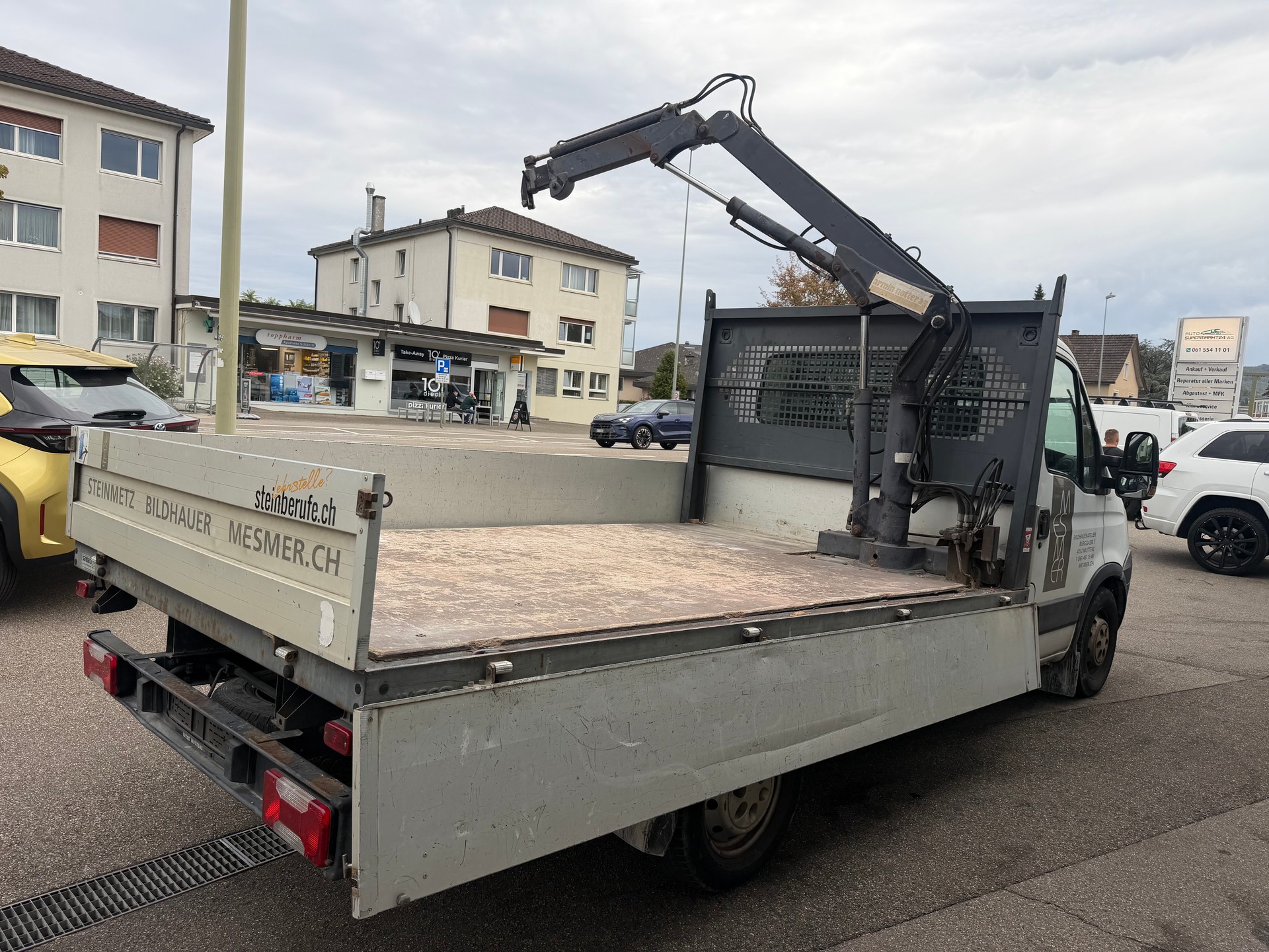 IVECO DAILY 35 S 10 mit Kran-image-3