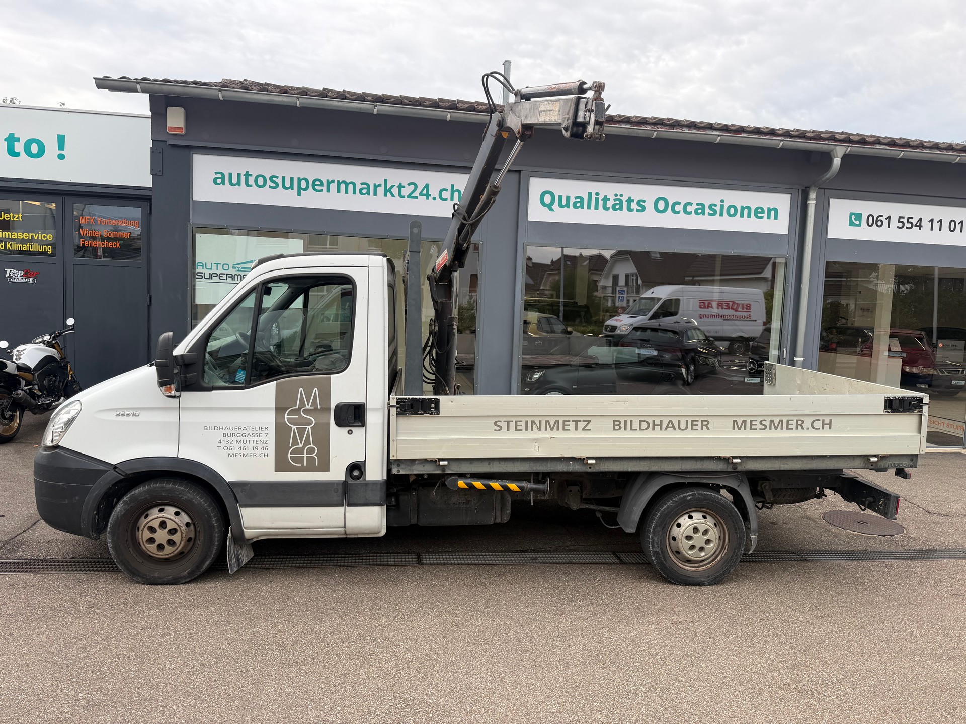 IVECO DAILY 35 S 10 mit Kran-image-1