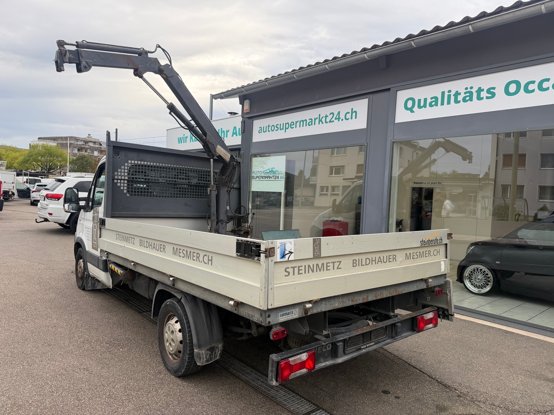 IVECO DAILY 35 S 10 mit Kran-image-2
